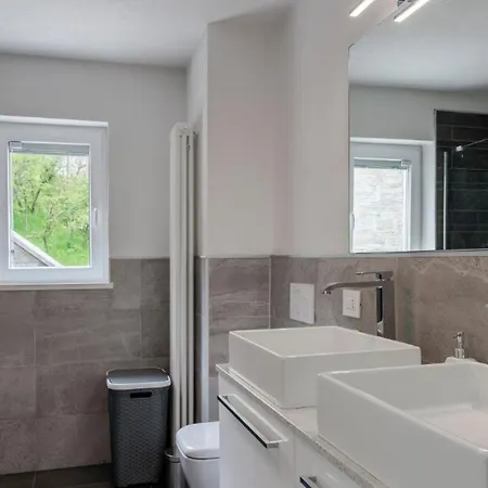 Snowhite Apartment Al Solivo